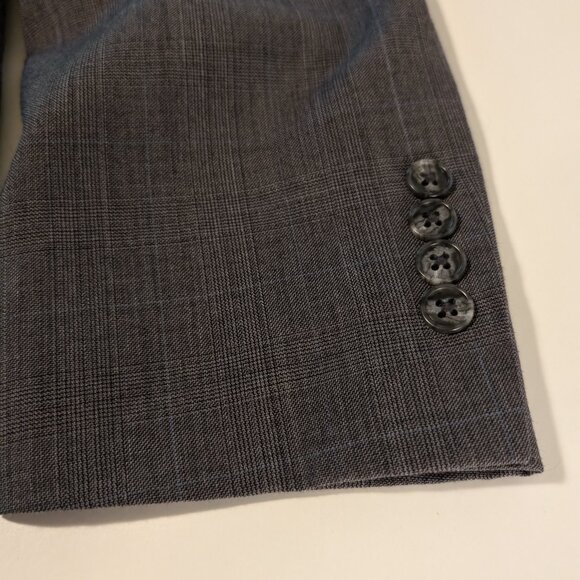 Jos. A. Bank Executive Collection Tailored Fit Glen Plaid Suit Grey 42R - Picture 8 of 16